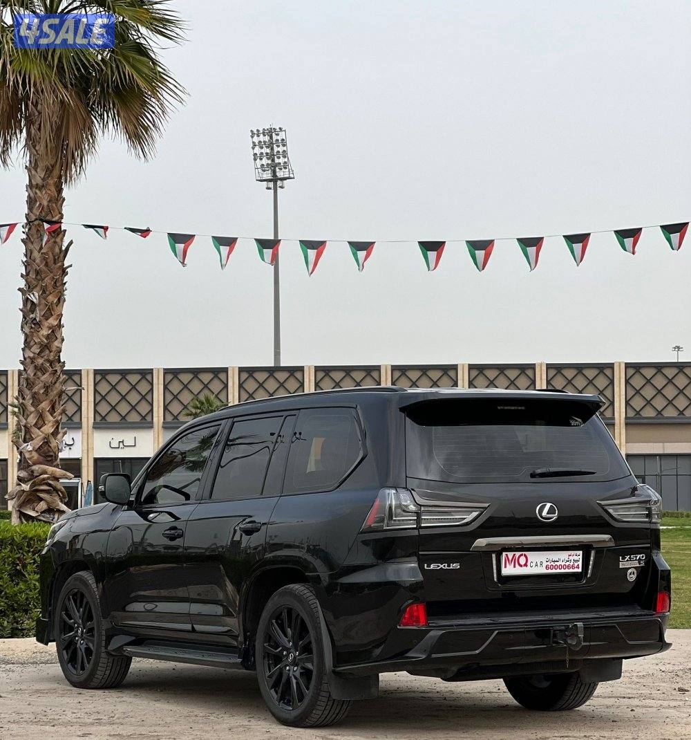 لكزس بحاله ممتاز ماشي ١٦٠ الف 20192