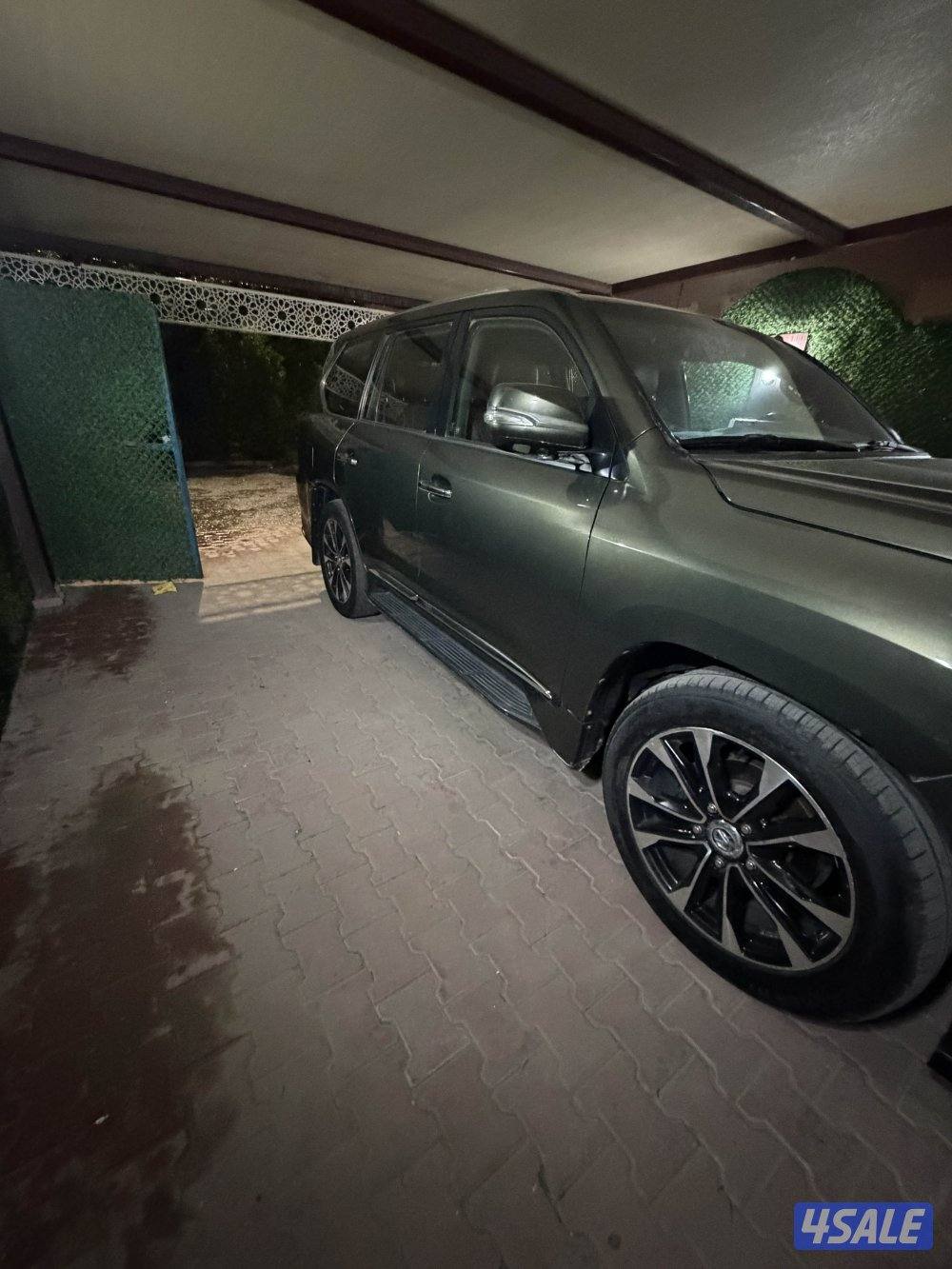 لكزس 570LXالساير0