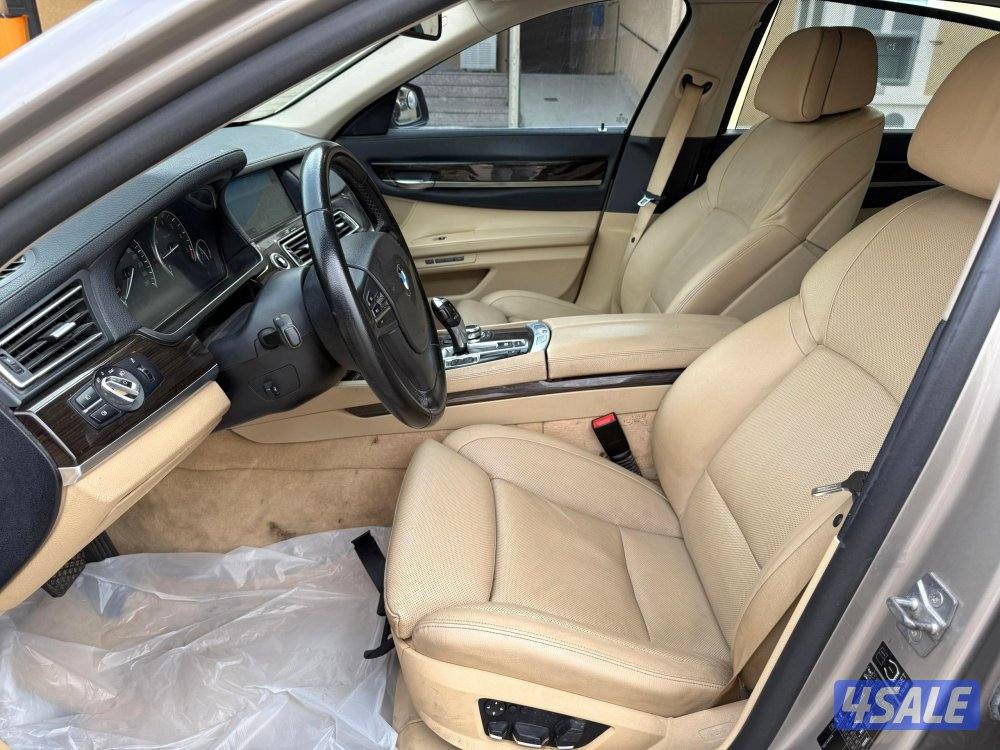 بحالة ممتازة جدا بي ام دبليو 740LI الغانم 2011 فحص ماكينة قير شاسي9