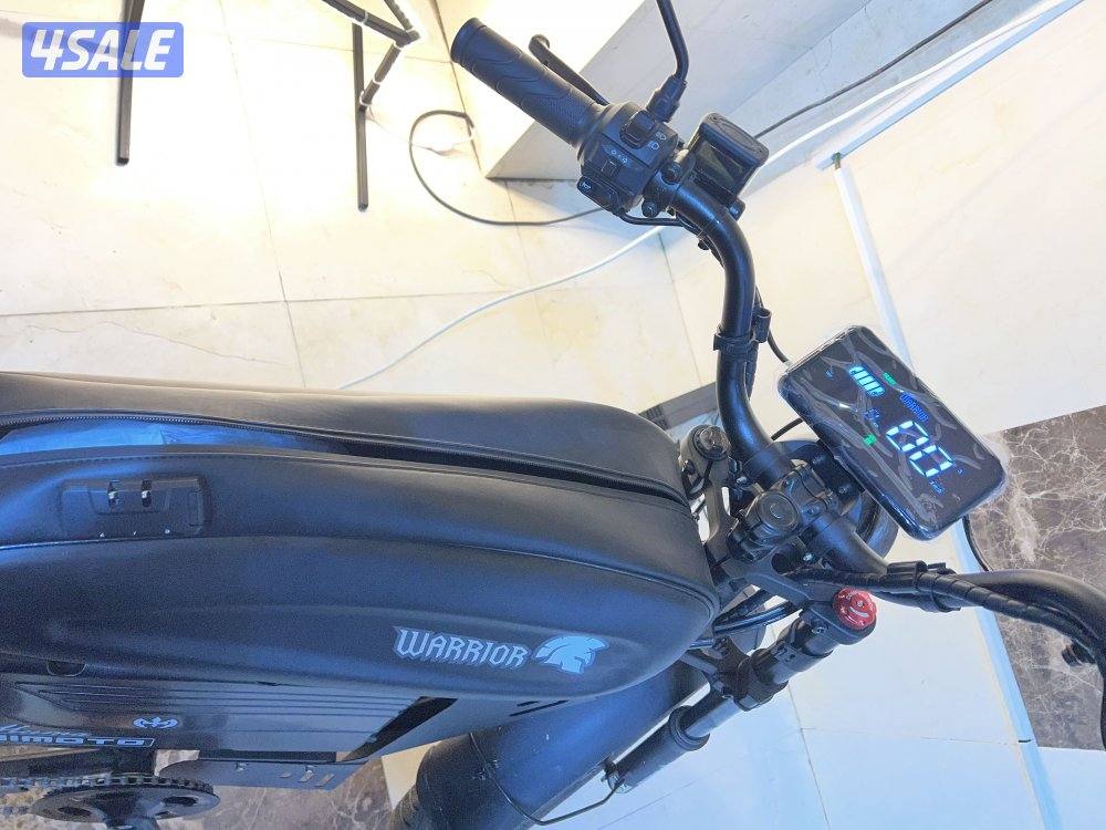 للبيع دراجه سكوتر كهربائي شكل  هارلي2