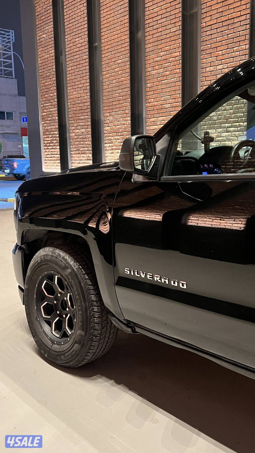 للبيع سلفرادو 2018 ls4