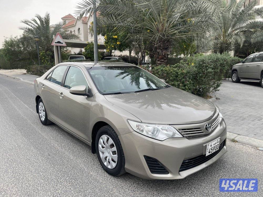 كامري GL موديل 2015 عداد 110 الف بحاله الوكاله1