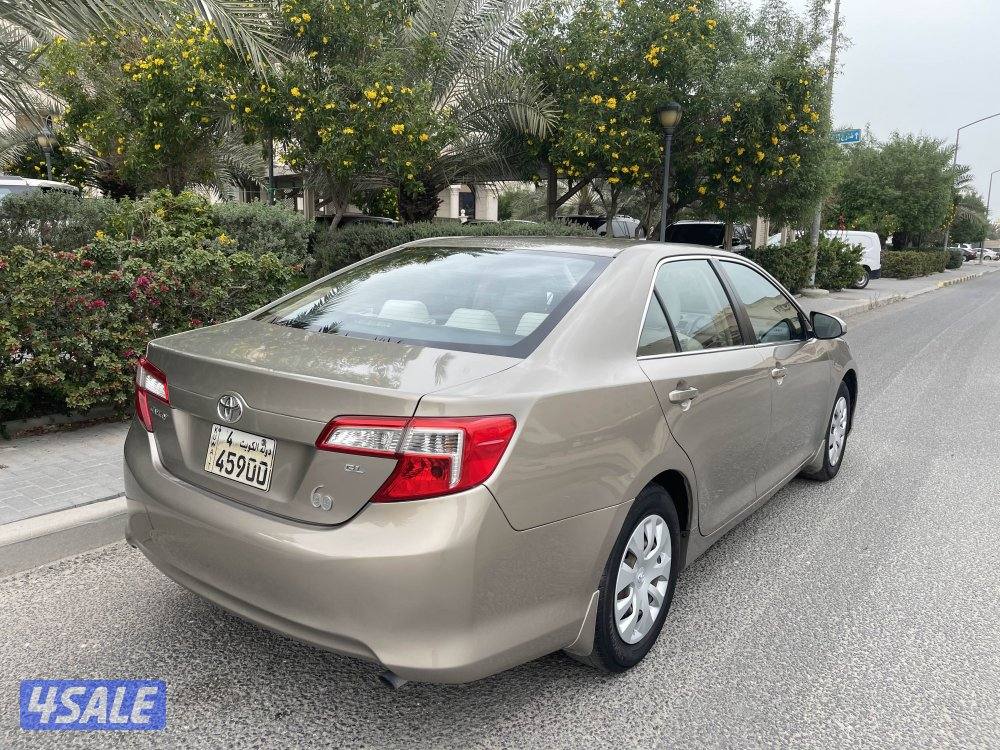 كامري GL موديل 2015 عداد 110 الف بحاله الوكاله2