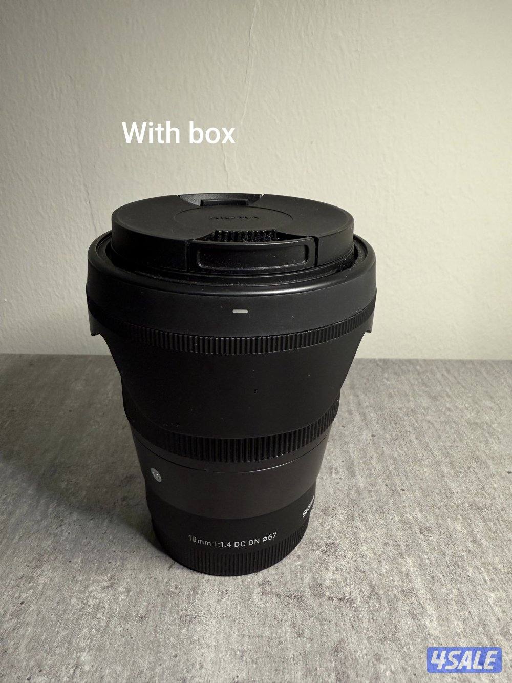 Sony a6600 camera with lenses accessories7