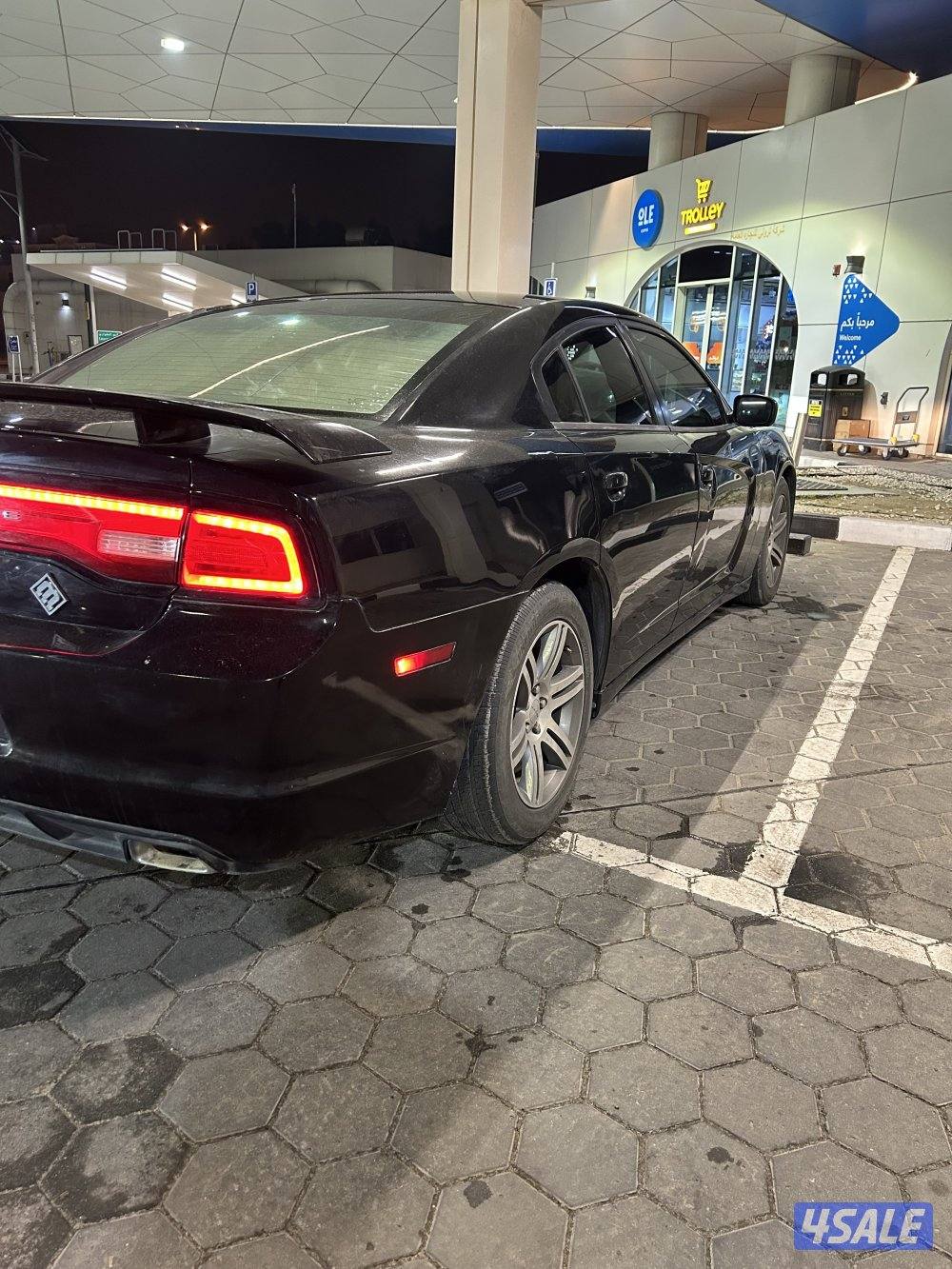 دودج شارجر2