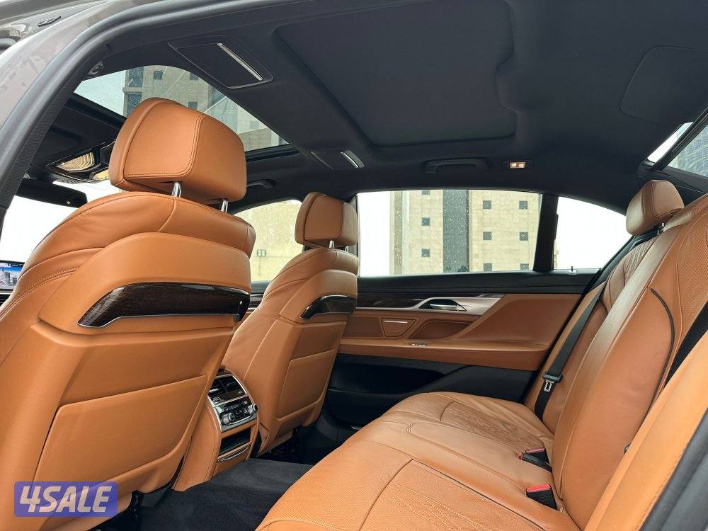 بي ام دبليو740Li كتM موديل2020 عداد85الف وارد الغانم سيرفس منتظم10