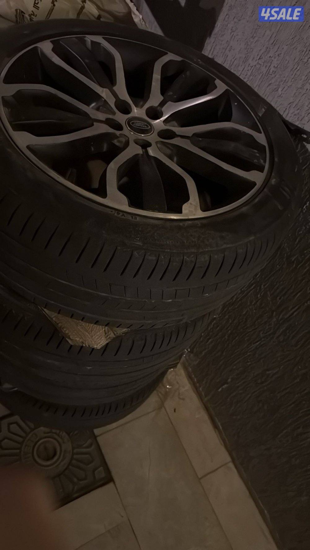 للبيع رنق رنج داينمك سبورت معا توايرها نص عمر نظيفه0