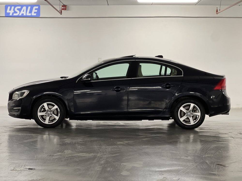 فولفو s60(t3) موديل 2018 عداد 120 الف بحاله الوكاله شرط الفحص4