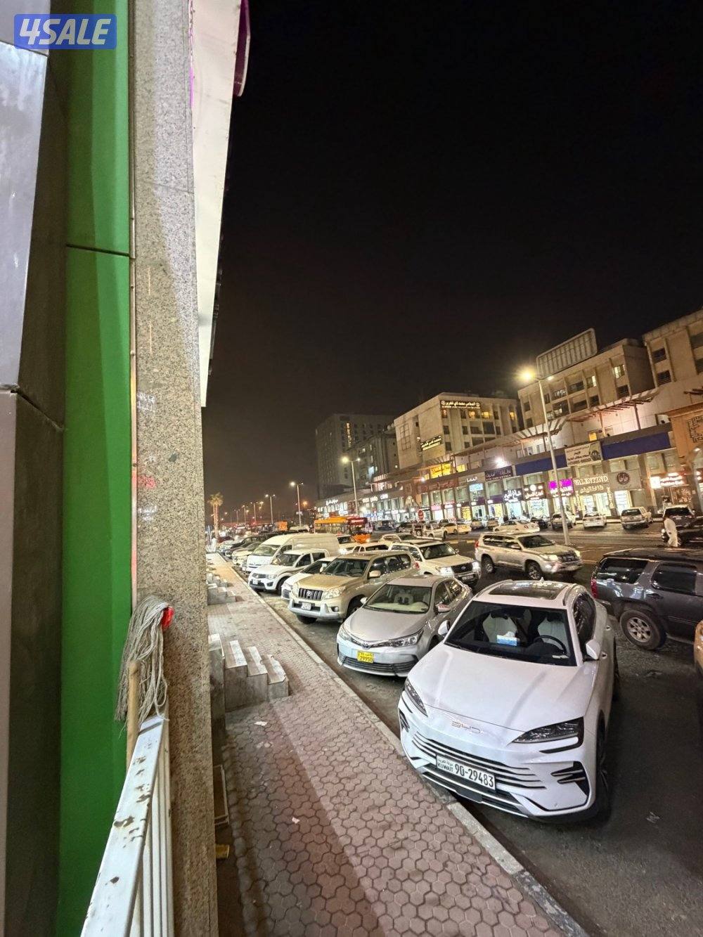 مركز الدويخ التجاري شارع حبيب المناور3