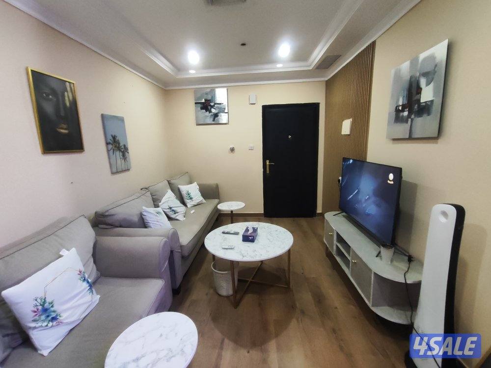 شقق لايجار حولي خلو وفاضي مساحه كبيره غرفة صاله حمام مطبخ باركن سيارات1