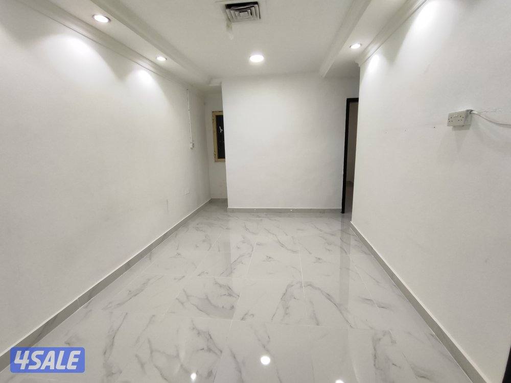 شقق لايجار حولي خلو وفاضي مساحه كبيره غرفة صاله حمام مطبخ باركن سيارات10