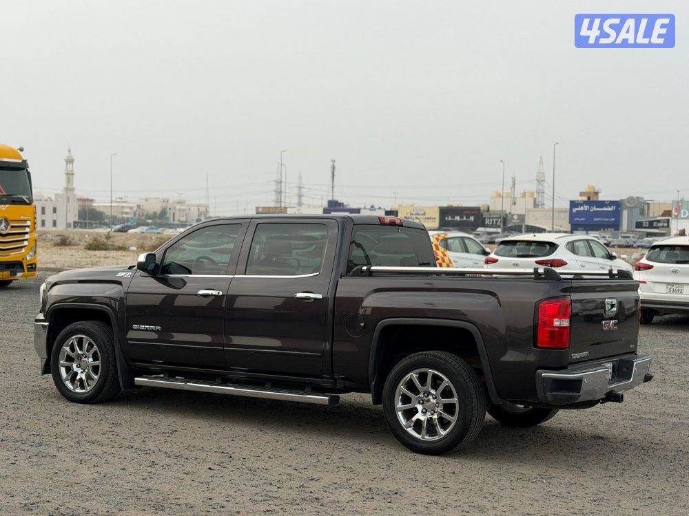 سييرا 2016 دبل Z71 نظيف جدا2