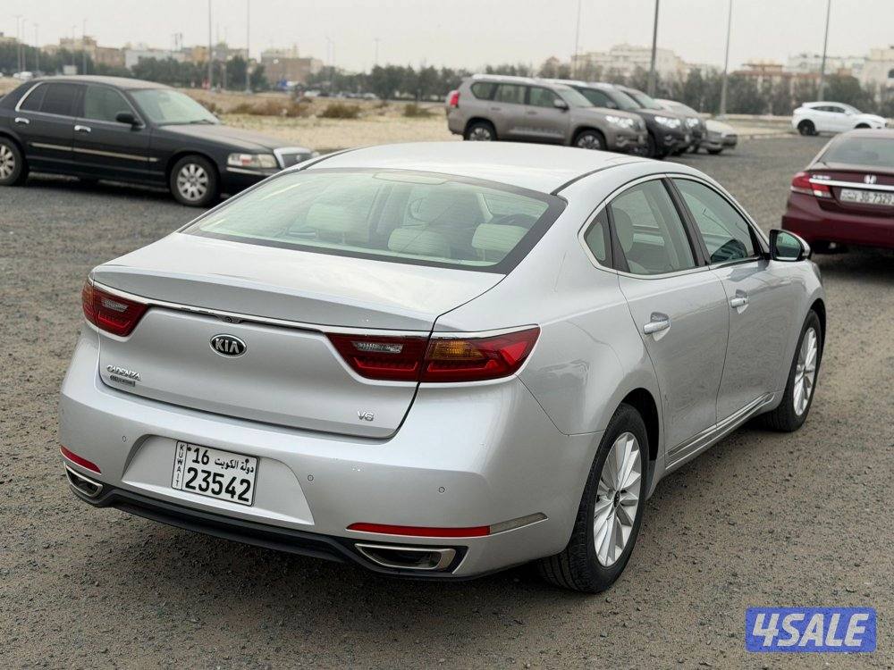 كيا كدينزا 2018 نظيف جدا2