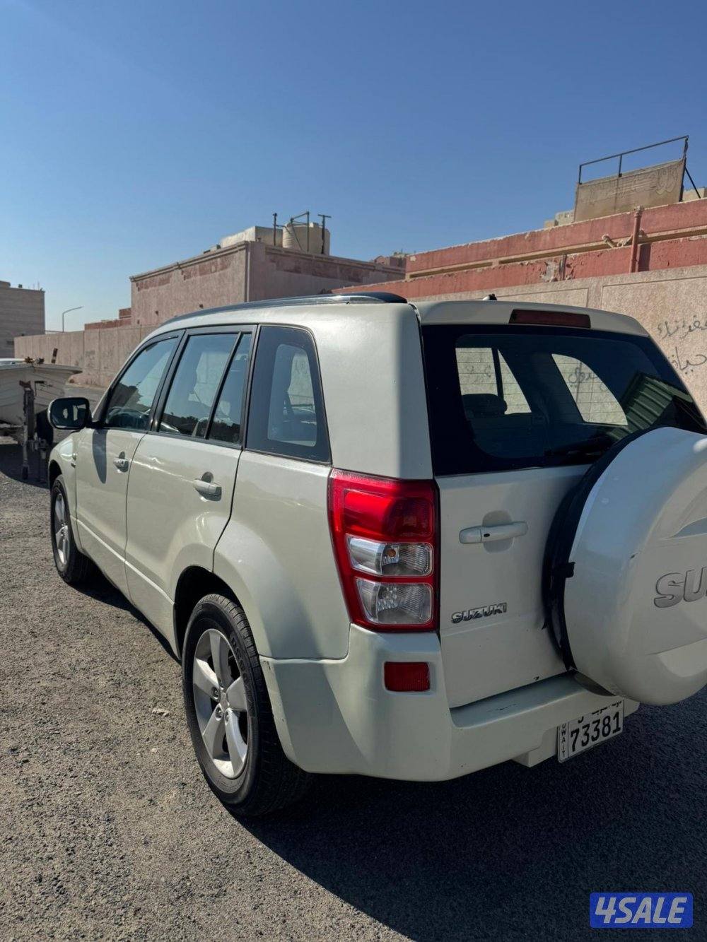 للبيع سوزوكي1