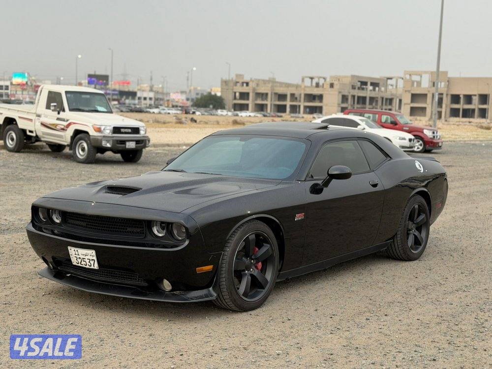تشالنجر SRT8 موديل 20132