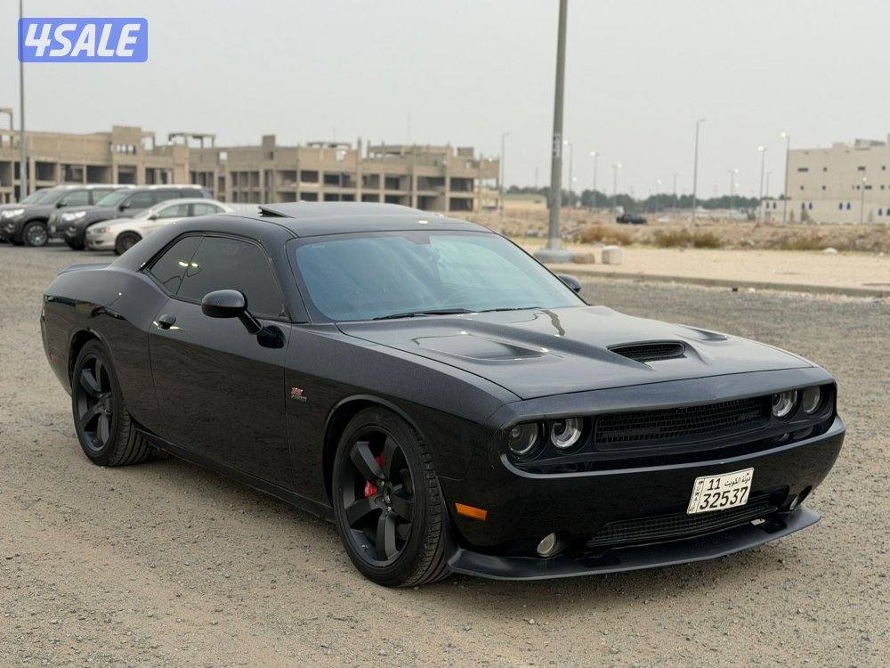 تشالنجر SRT8 موديل 20133