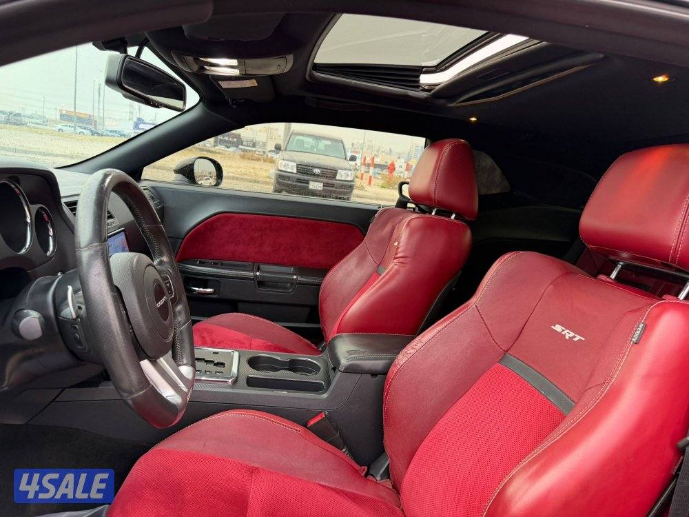 تشالنجر SRT8 موديل 20135