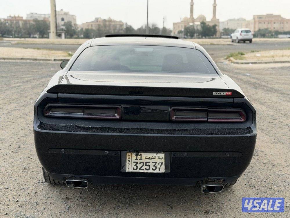 تشالنجر SRT8 موديل 20138