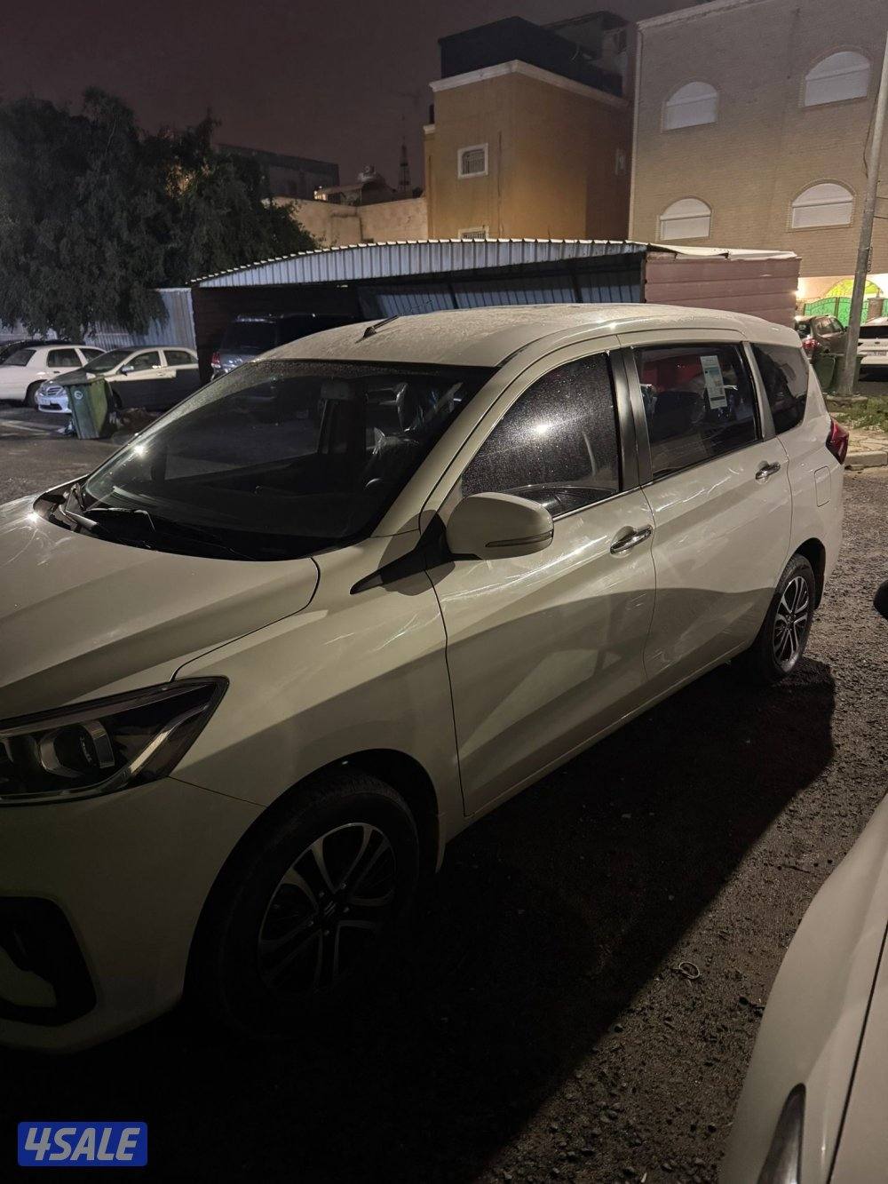 للبيع إرتيجا سوزوكي 20240