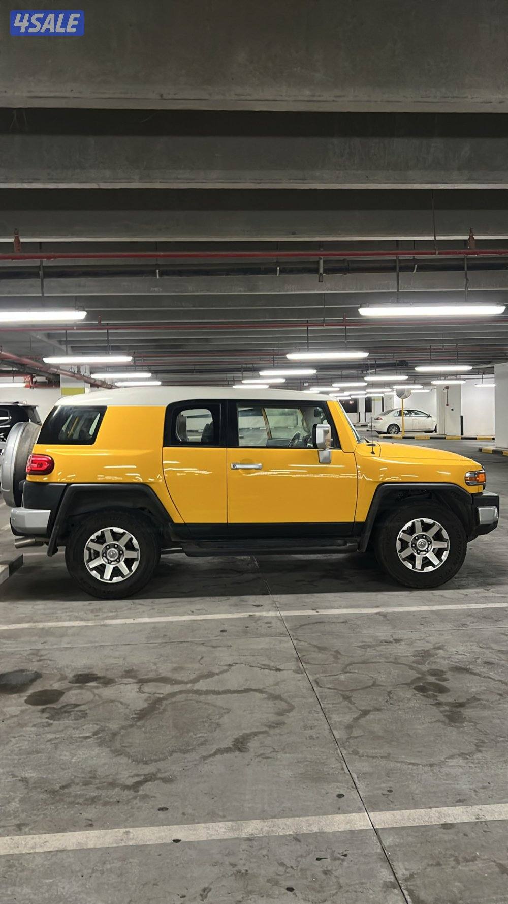 تويوتا FJ موديل 20194