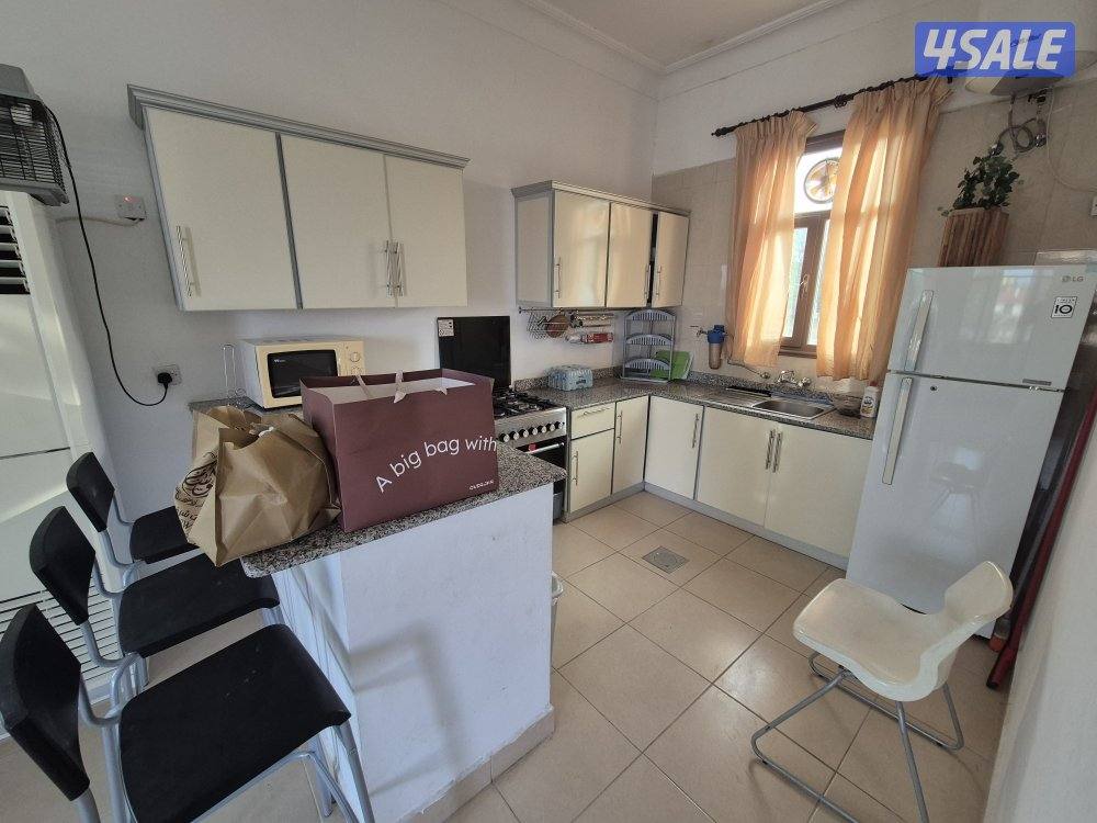 مساحتها ٥٠ الف متر كلها لك. متوفره بالعيد. غير مقسمة و شرحة. خصوصية.4