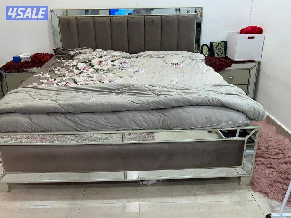 للبيع غرفة نوم بحاله ممتازه2