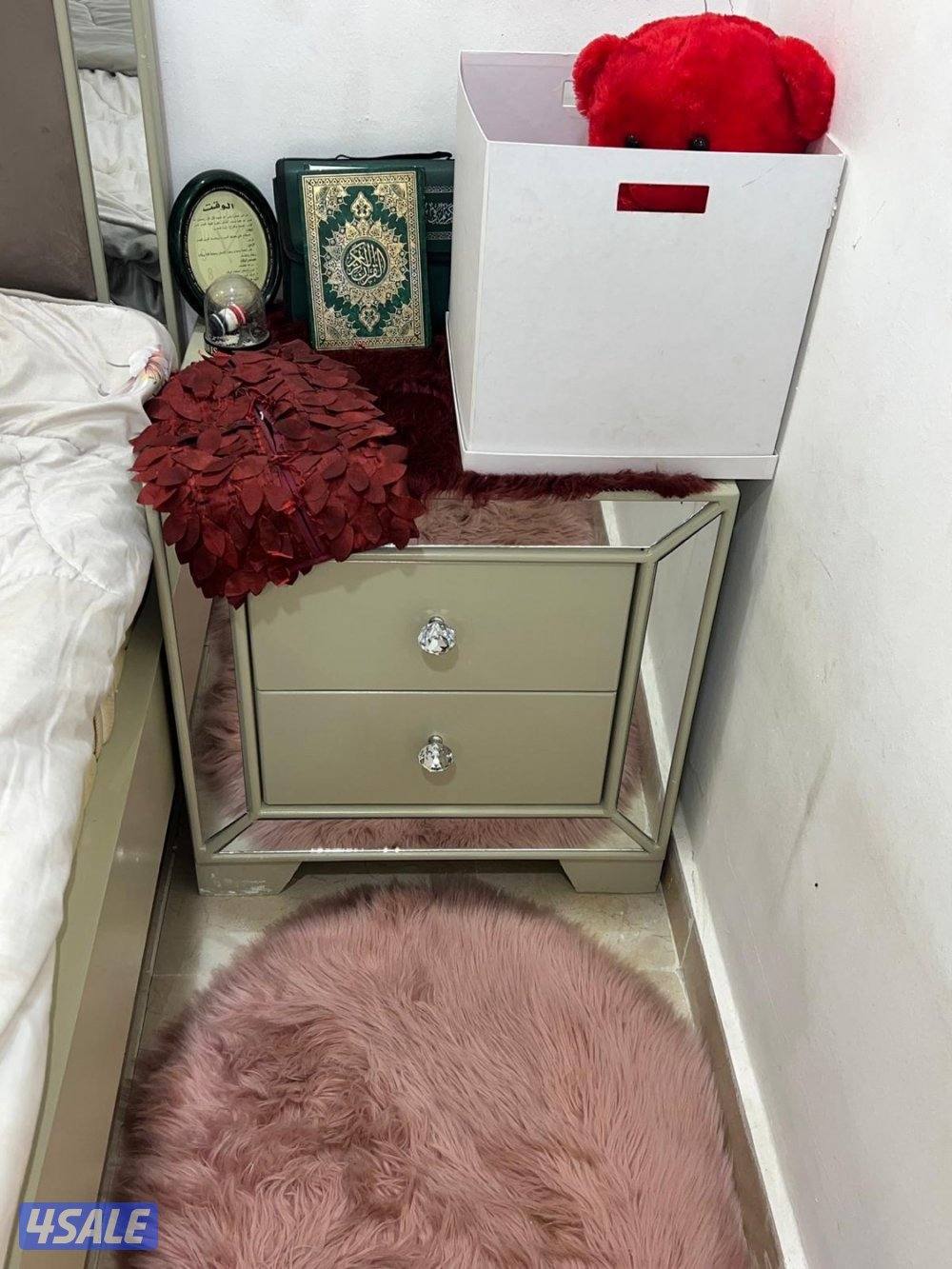 للبيع غرفة نوم بحاله ممتازه6