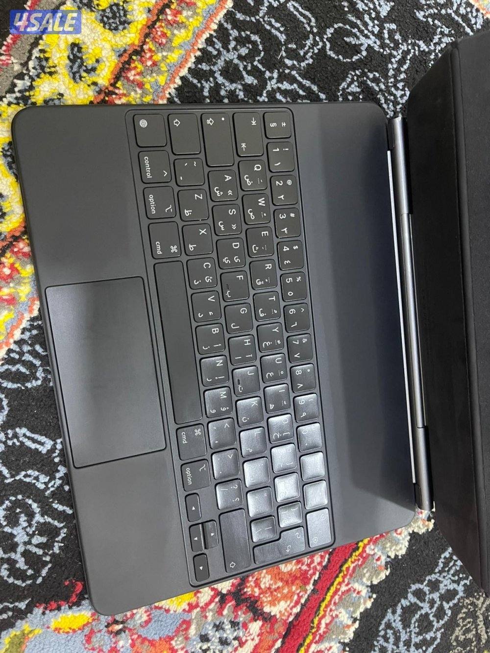 كيبورد ماجيك 12.9 انش ابل اصلي نظيف حيل  عربي انجليزي2