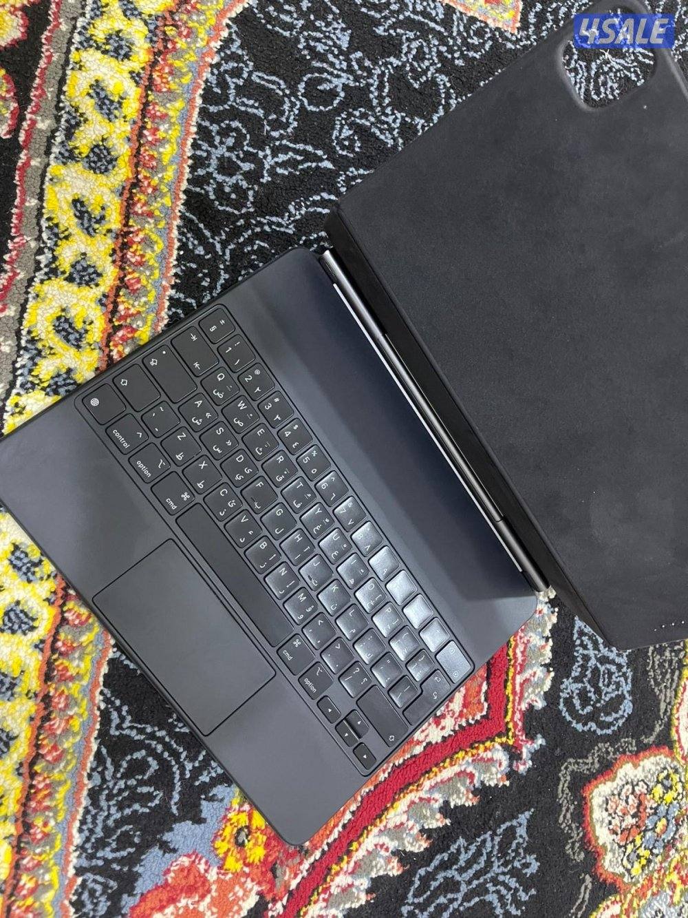 كيبورد ماجيك 12.9 انش ابل اصلي نظيف حيل  عربي انجليزي3