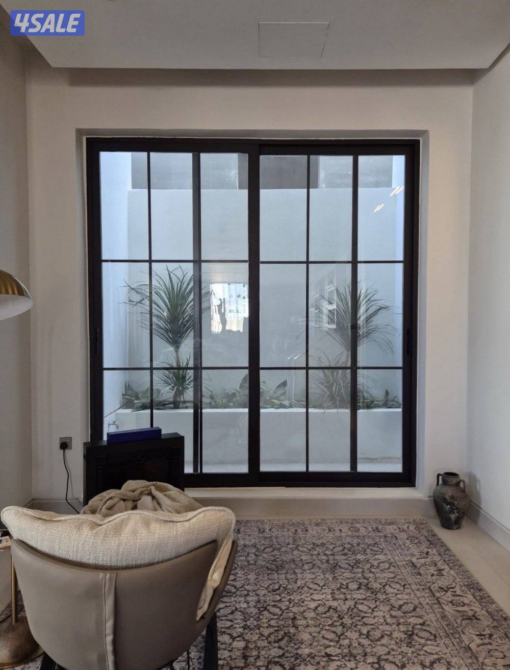 Aluminum glass shutters work13