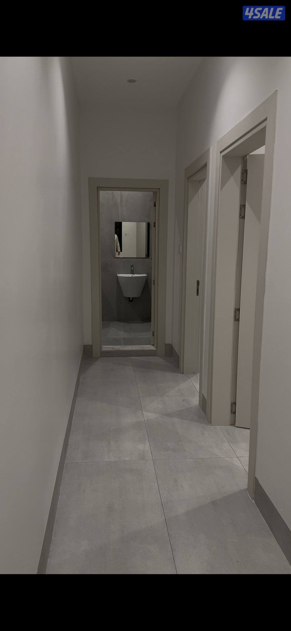 شقه للإيجار للمعاريس ، تشطيب فاخر موقع مميّز2