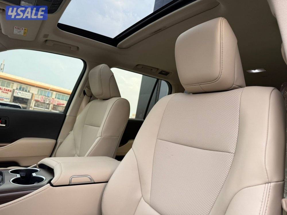 LAND CRUISER GXR V6 AERO _2025 عداد 7 الاف فقط8