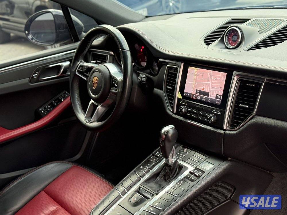 PORSCHE MACAN _20177