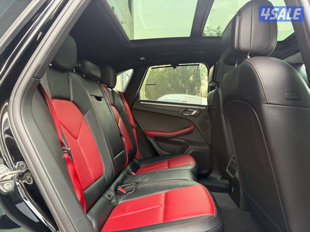 PORSCHE MACAN _20179