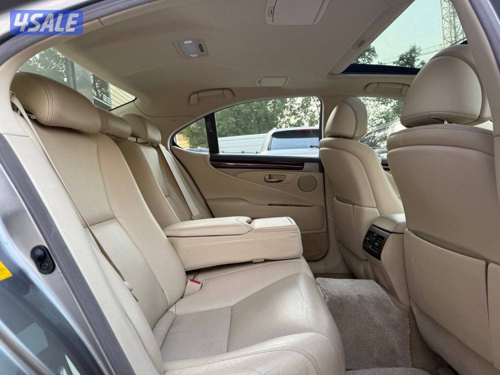 LEXUS LS460 _2014 عداد 85 الف فقط9