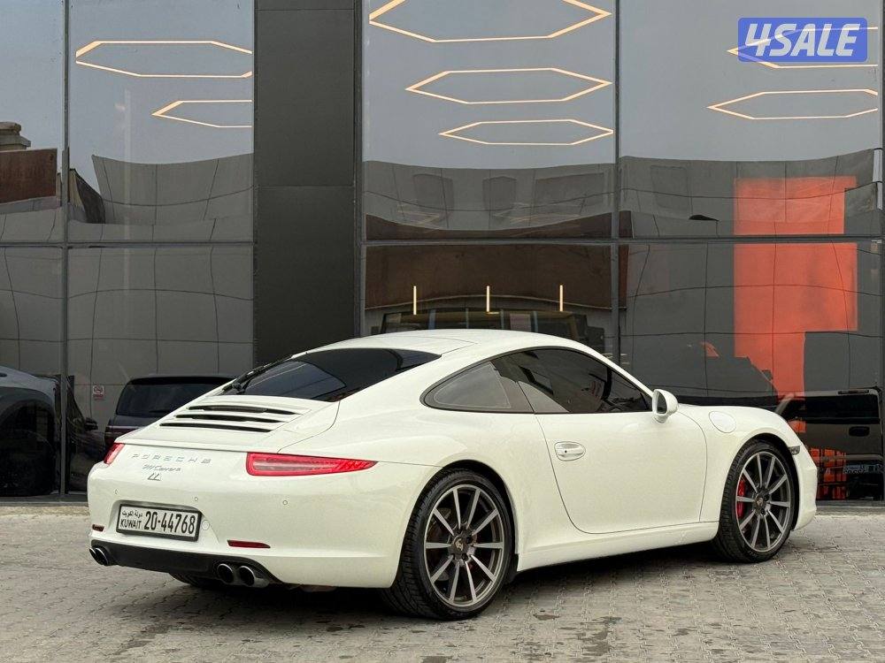 PORSCHE 911 CARRERA _2013 صبغ الوكالة4
