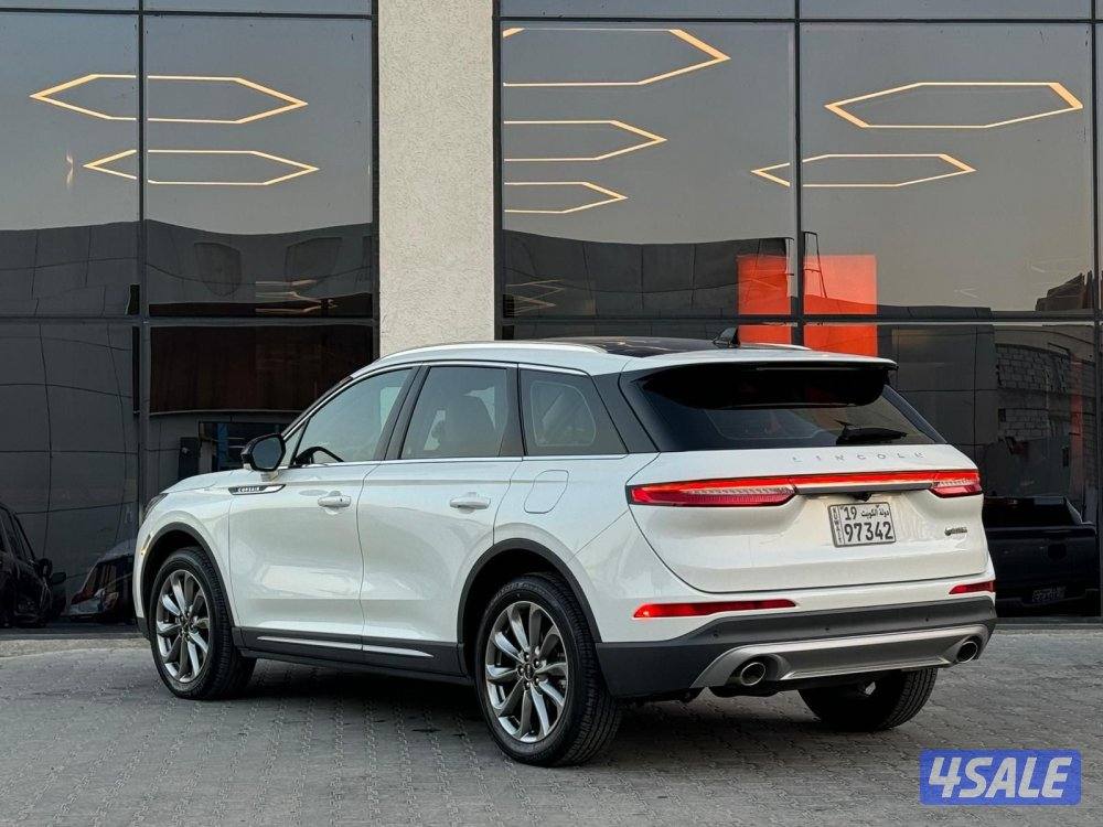 LINCOLN CORSAIR _2021 صبغ الوكالة4