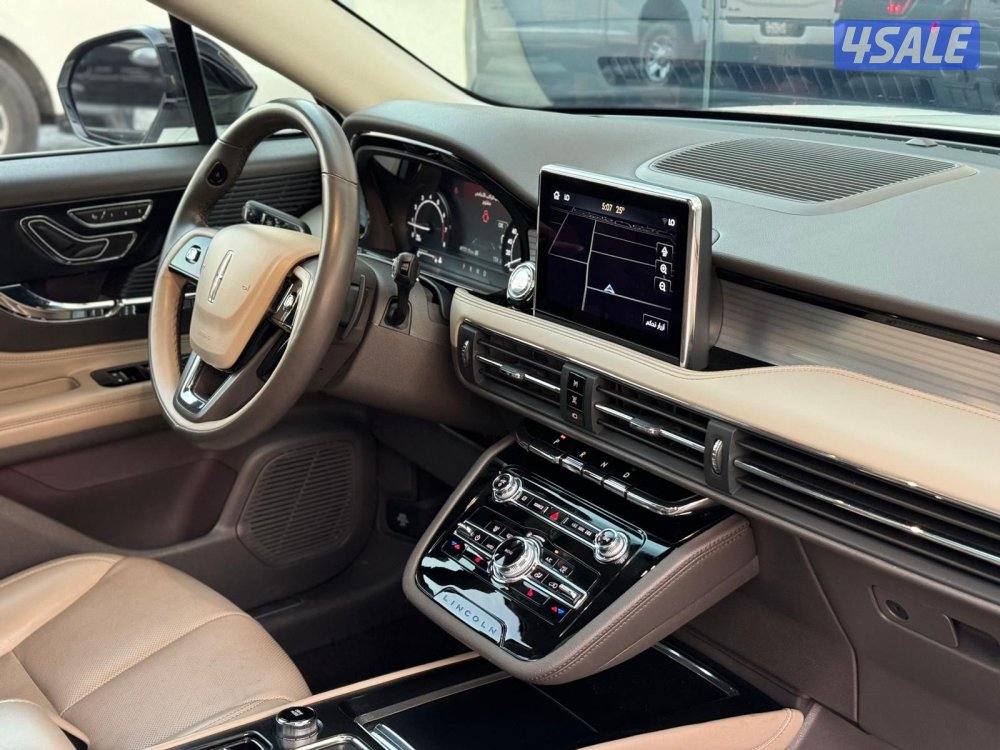 LINCOLN CORSAIR _2021 صبغ الوكالة6