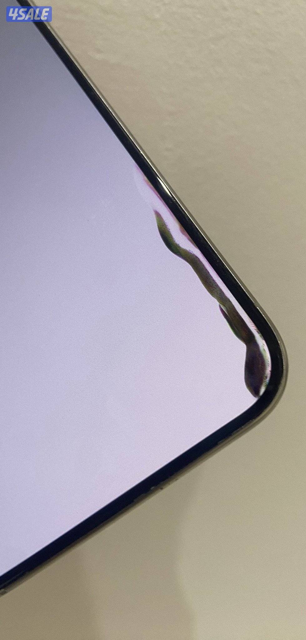 ايفون 15 Pro Max مو مفتوح مع كامل الأغراض0