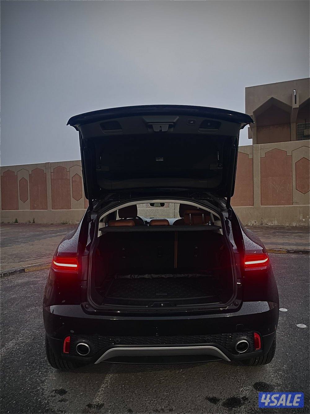 للبيع جاقور E-pace مودل 2019 ماشي 85 ألف شرط الفحص قير مكينة شاصي بدي4