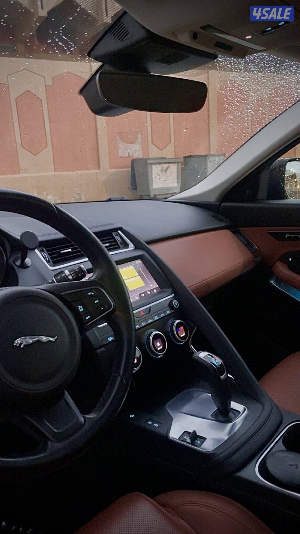 للبيع جاقور E-pace مودل 2019 ماشي 85 ألف شرط الفحص قير مكينة شاصي بدي8