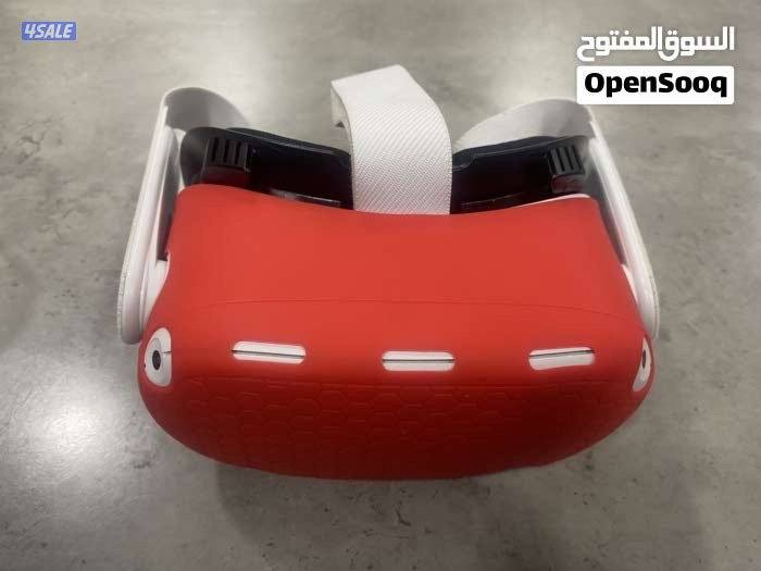 VR meta quest 2 256. G.B كفر احمر حمايه بطاريات قويه1