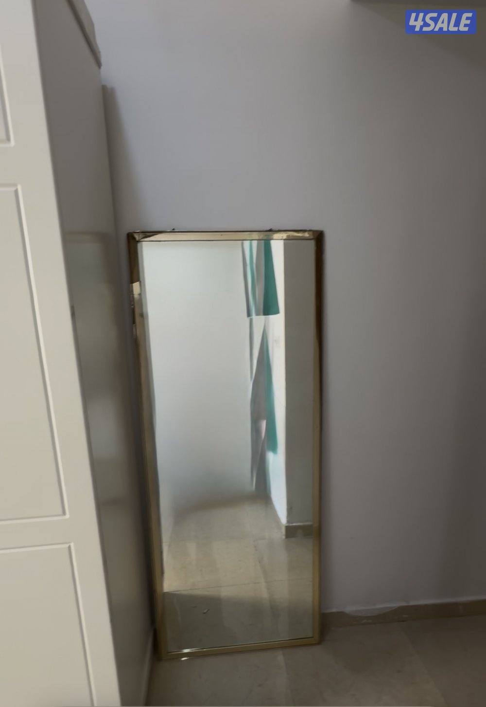 للبيع غرفة نوم كاملة بحالة ممتازة2