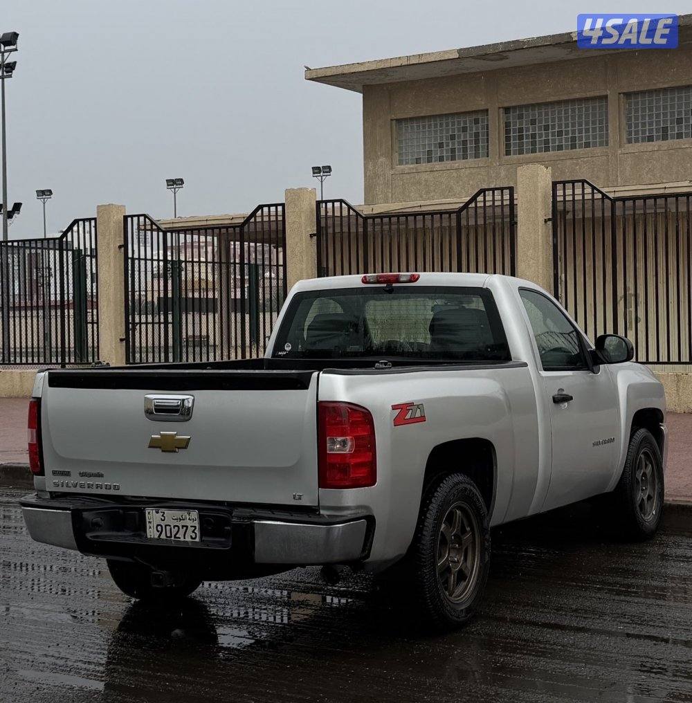 للبيع سلفرادو / موديل 2011 / مكينه الكبيره2