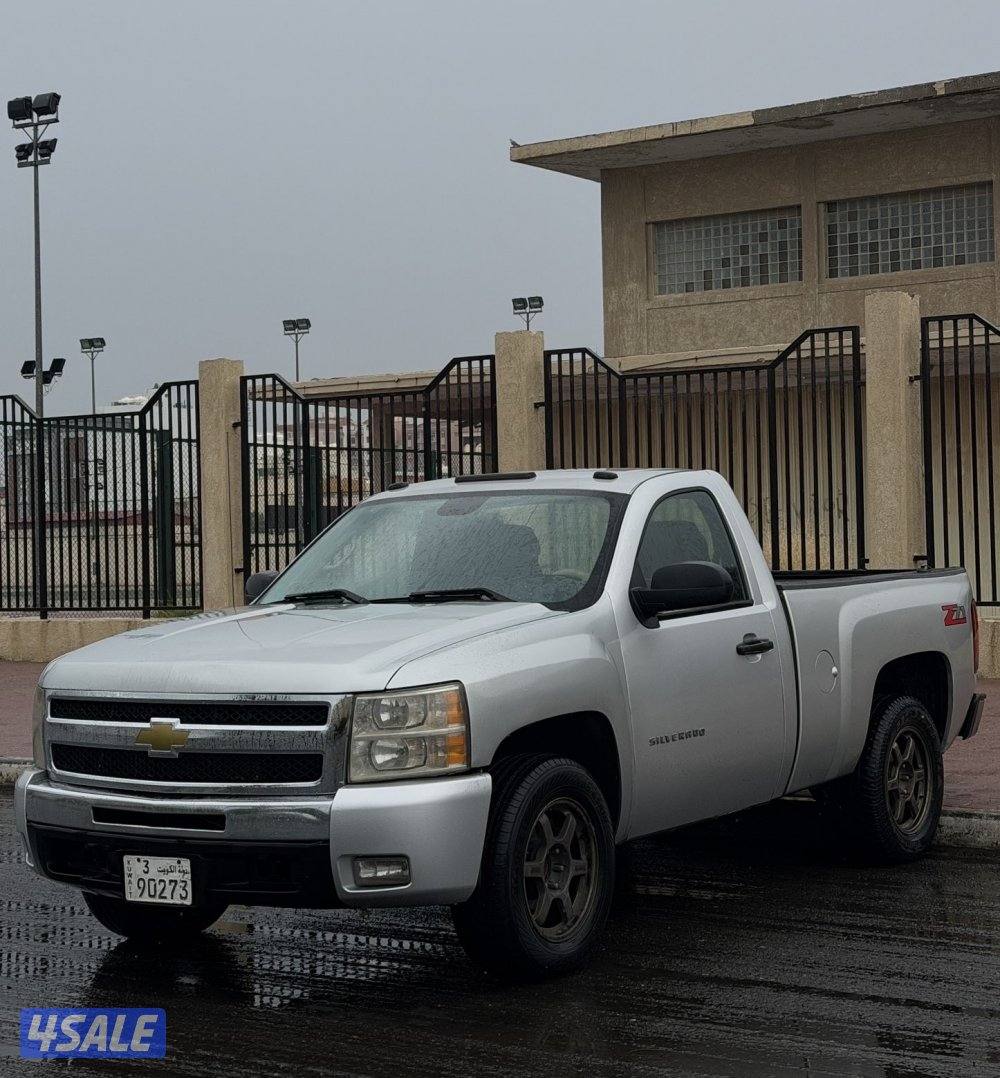 للبيع سلفرادو / موديل 2011 / مكينه الكبيره1