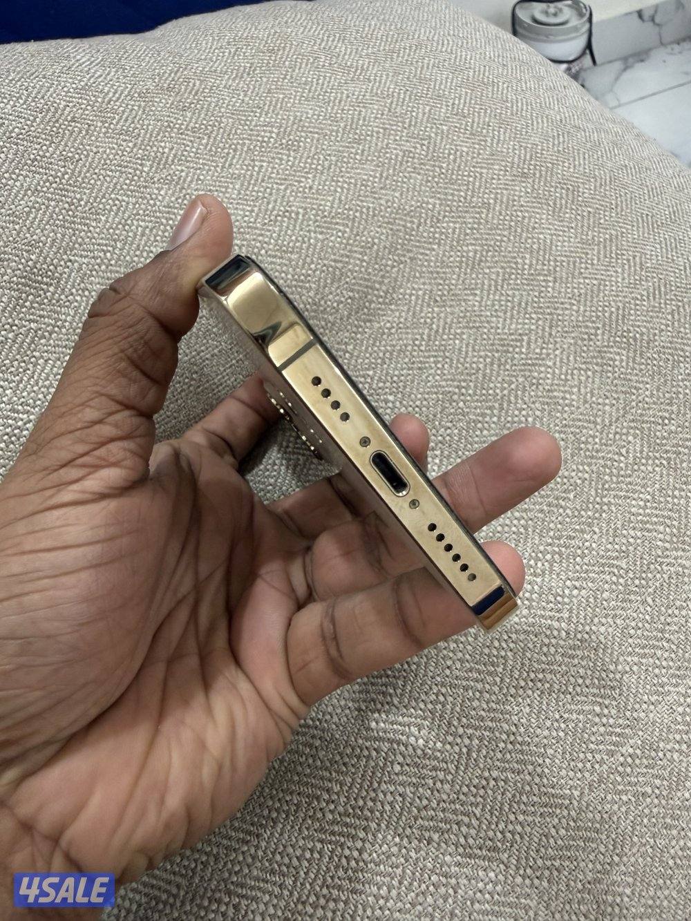 iPhone 12 pro max 128 gb0