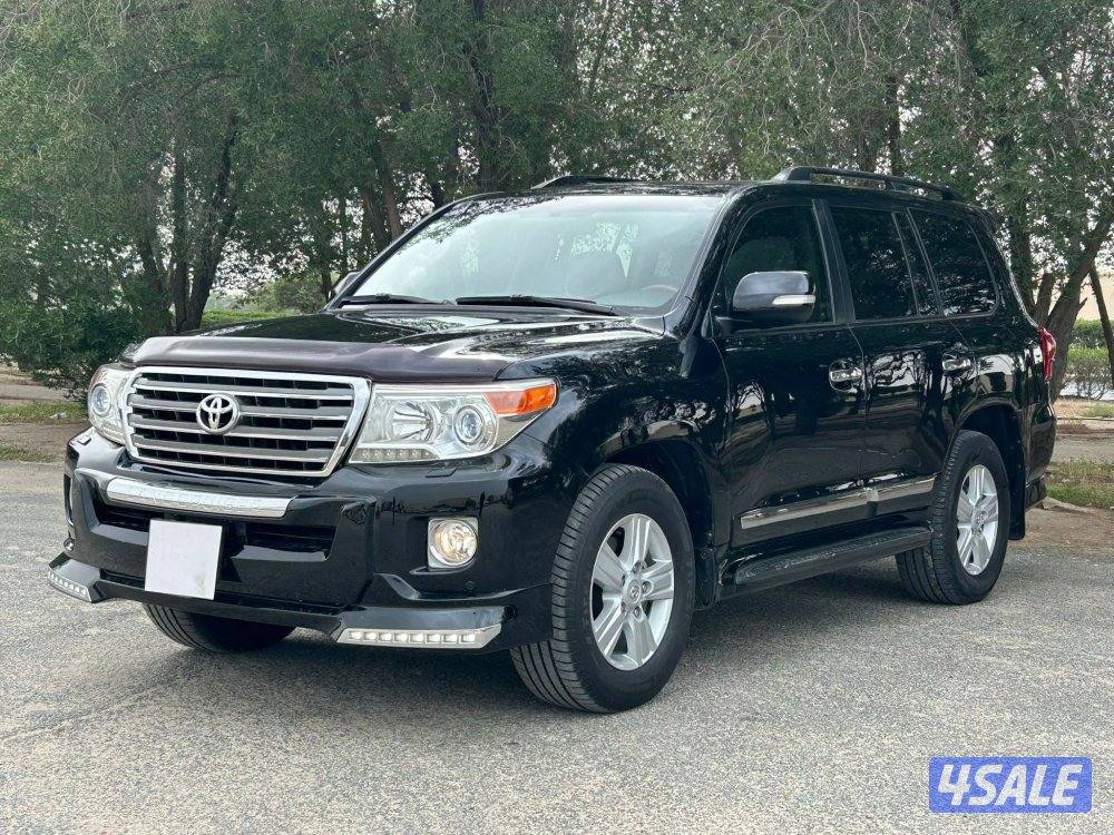 لاند كروزر VXR سلندر 8 مكينة لكزس0