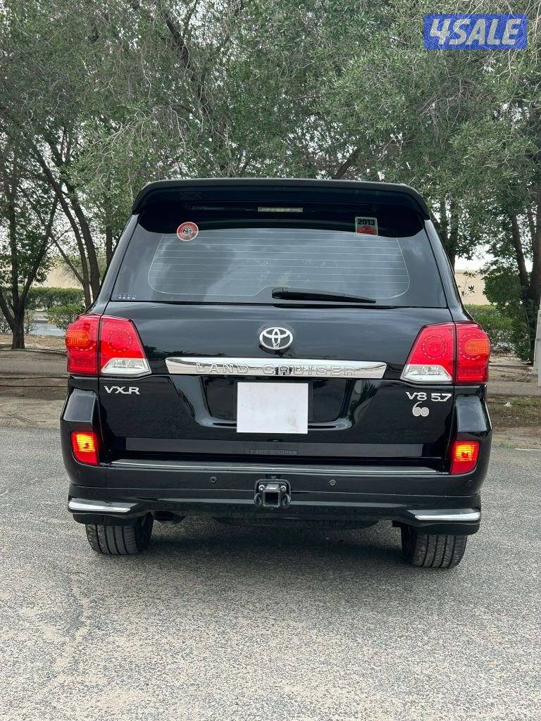 لاند كروزر VXR سلندر 8 مكينة لكزس7