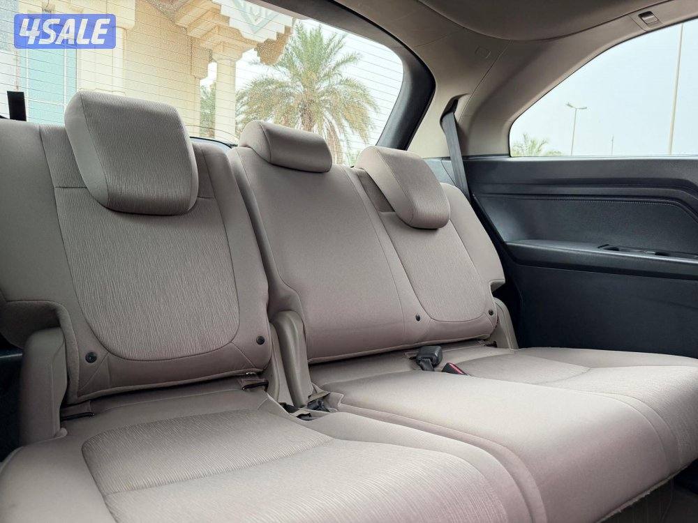 للبيع هوندا اوديسي موديل 2019 بحالة ممتازه13