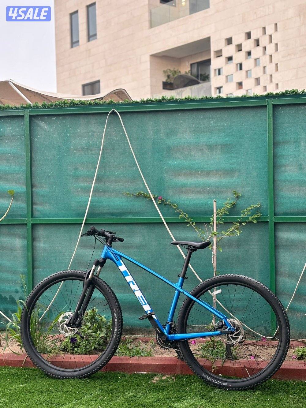 قاري تريك للبيع3